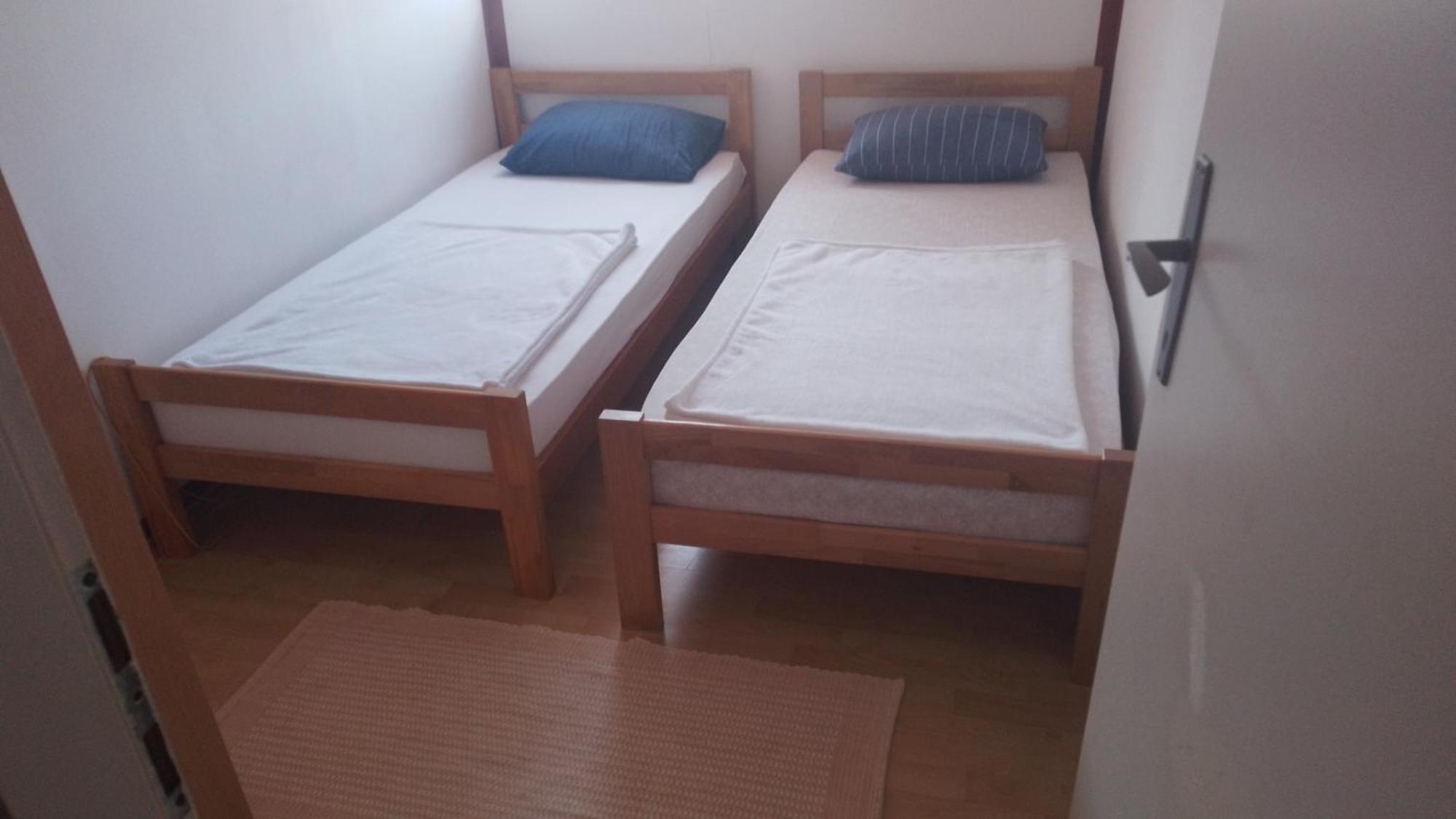 Red Apartman Trebinje Exteriör bild